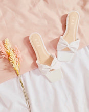 Load image into Gallery viewer, Gail 1-inch heels by SYL
