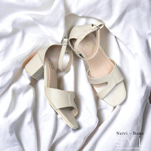 Load image into Gallery viewer, Nerri 2.5 inches heels by SYL
