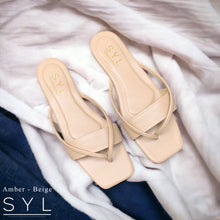Load image into Gallery viewer, Amber flats by SYL
