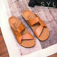 Load image into Gallery viewer, Angelica in cork by SYL
