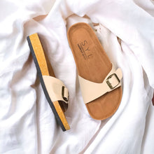 Load image into Gallery viewer, KEITH footwear in cork by SYL
