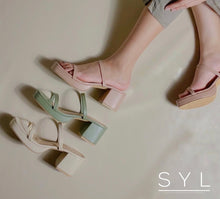 Load image into Gallery viewer, Gelah 2.5 inches heels by SYL
