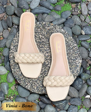 Load image into Gallery viewer, VINIA flats by SYL
